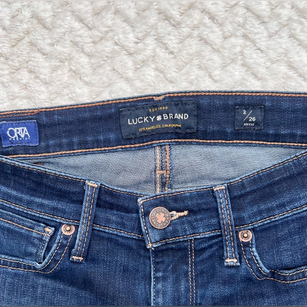 Lucky Brand Dark Blue Indigo Wash Midrise Skinny Jeans Size 26 Classic EUC Denim - Picture 5 of 12